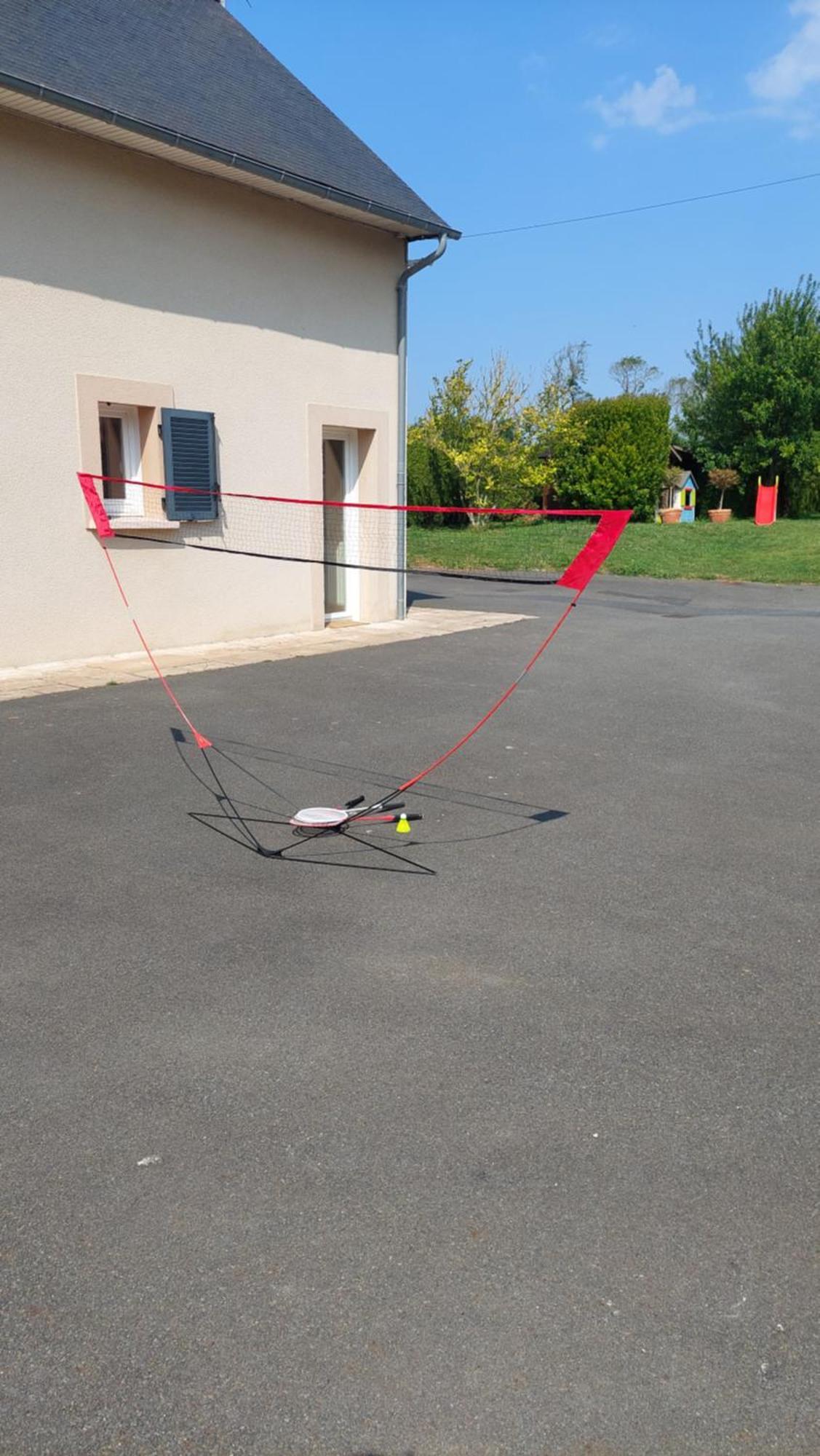 Le So Art, Grande Maison 4 Chambres, Terrain De Petanque, Grand Jardin Clos, Flipper, Babyfoot, Jeux Arcade, Ping Pong,1 Km Mer, Proche Golf, Port En Bessin, Bayeux Et Plages Du Debarquement, Adaptee Enfants Commes Dış mekan fotoğraf
