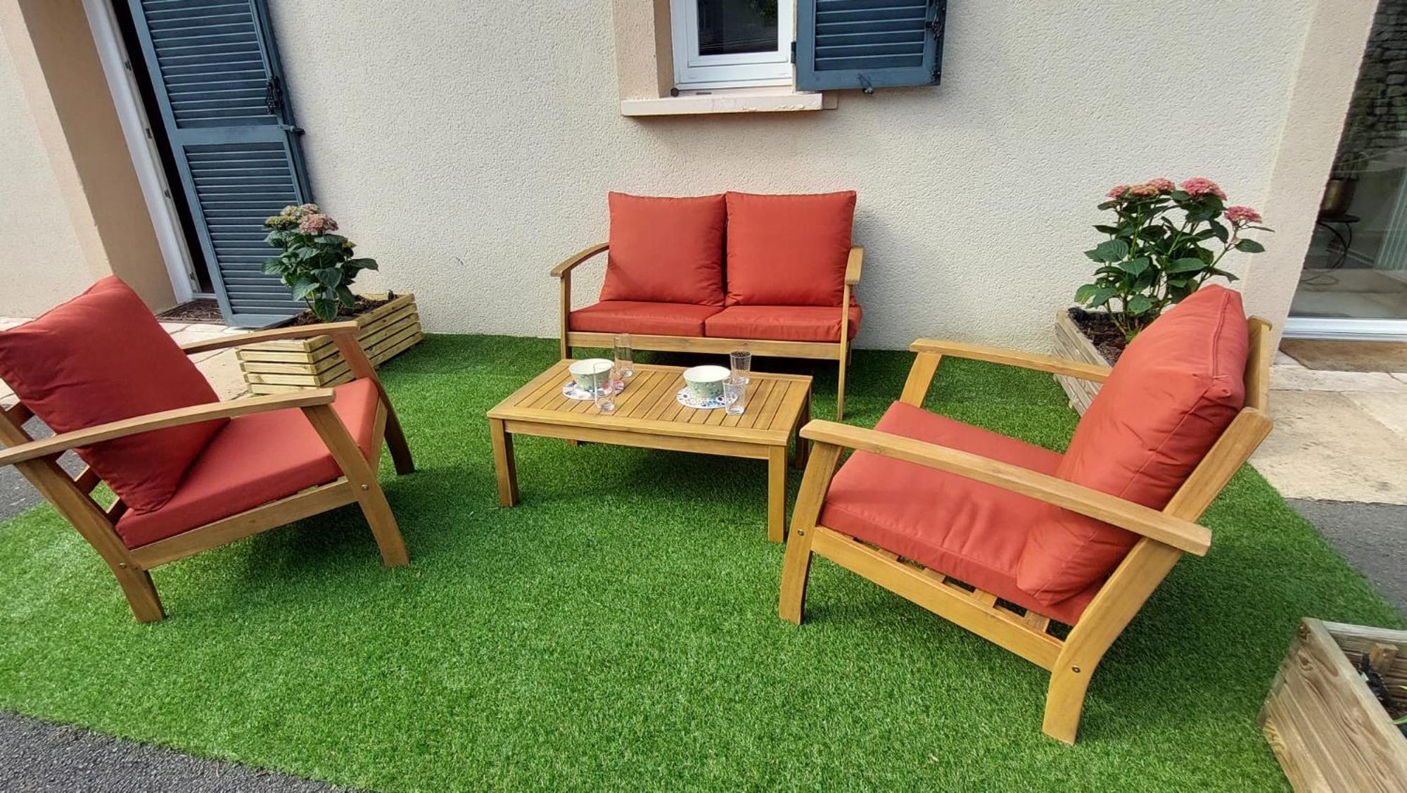Le So Art, Grande Maison 4 Chambres, Terrain De Petanque, Grand Jardin Clos, Flipper, Babyfoot, Jeux Arcade, Ping Pong,1 Km Mer, Proche Golf, Port En Bessin, Bayeux Et Plages Du Debarquement, Adaptee Enfants Commes Dış mekan fotoğraf