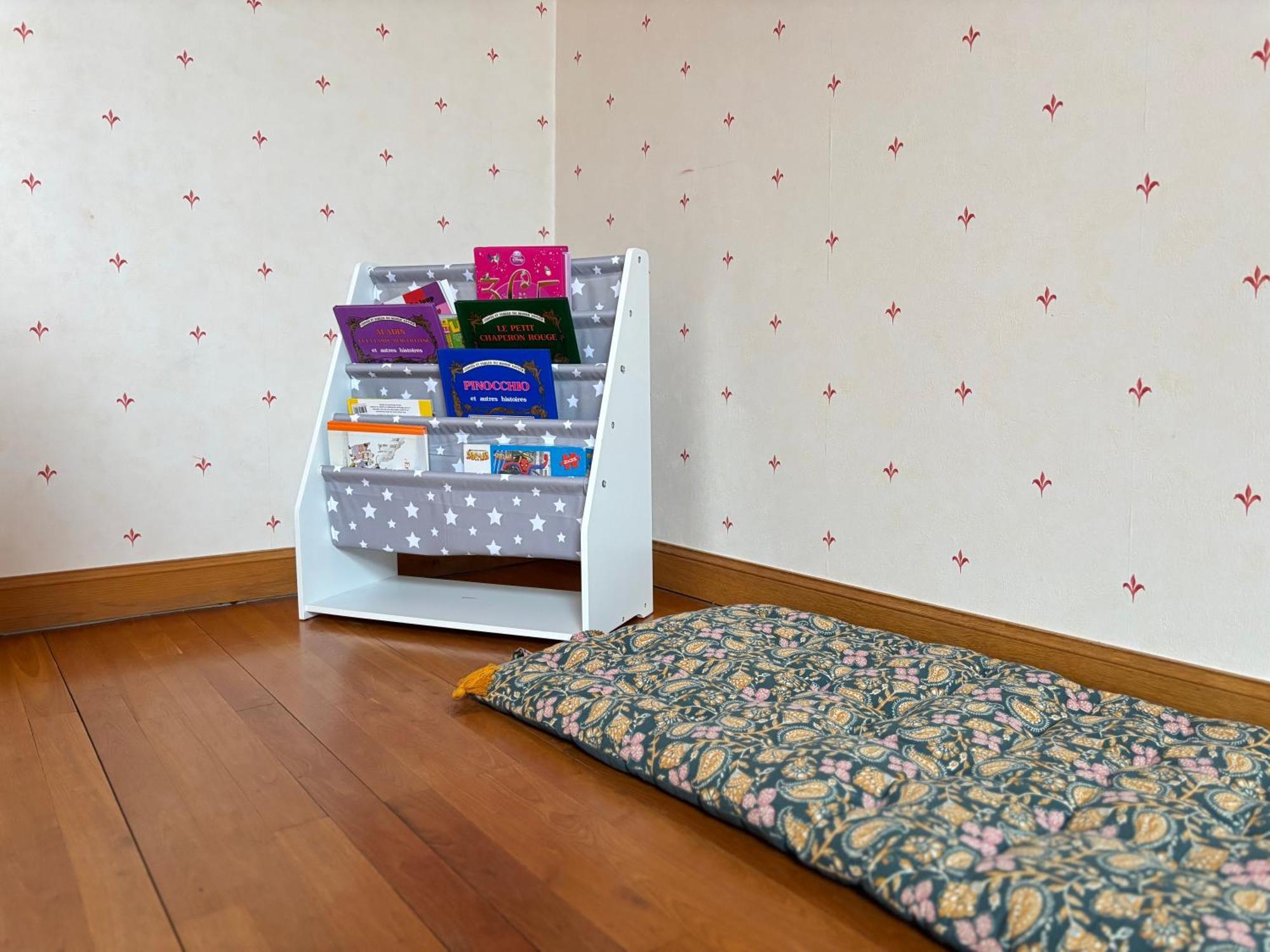 Le So Art, Grande Maison 4 Chambres, Terrain De Petanque, Grand Jardin Clos, Flipper, Babyfoot, Jeux Arcade, Ping Pong,1 Km Mer, Proche Golf, Port En Bessin, Bayeux Et Plages Du Debarquement, Adaptee Enfants Commes Dış mekan fotoğraf